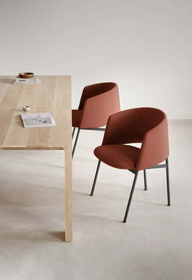 Bensen Collar Dining Chair