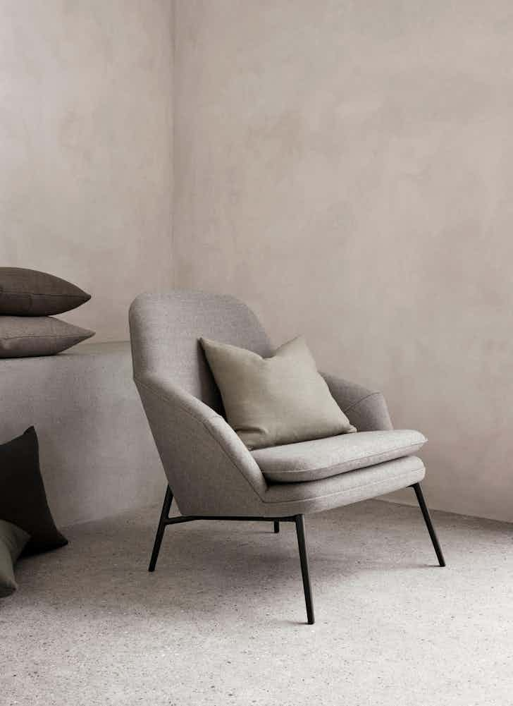 Wendelbo Hug Chair Grey