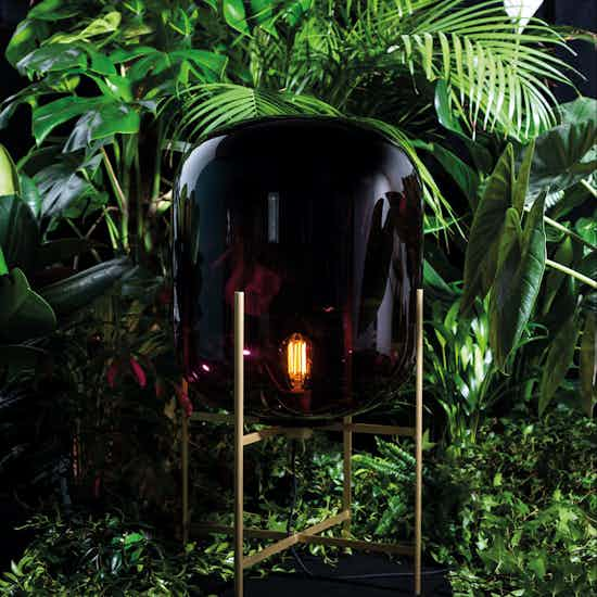 Oda lamp dark