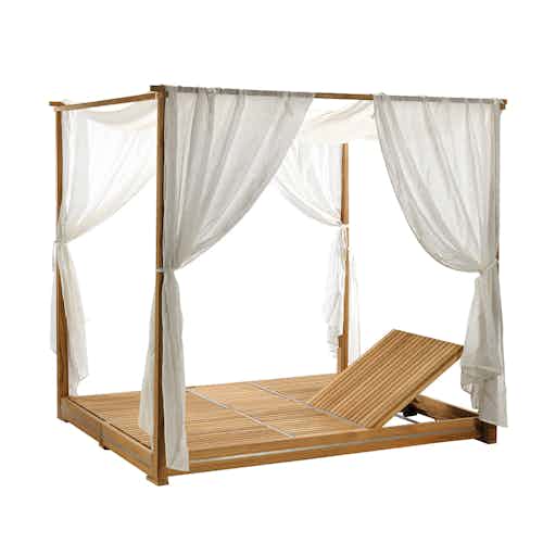 Ethimo Essenza Lounge Bed with Curtains 3