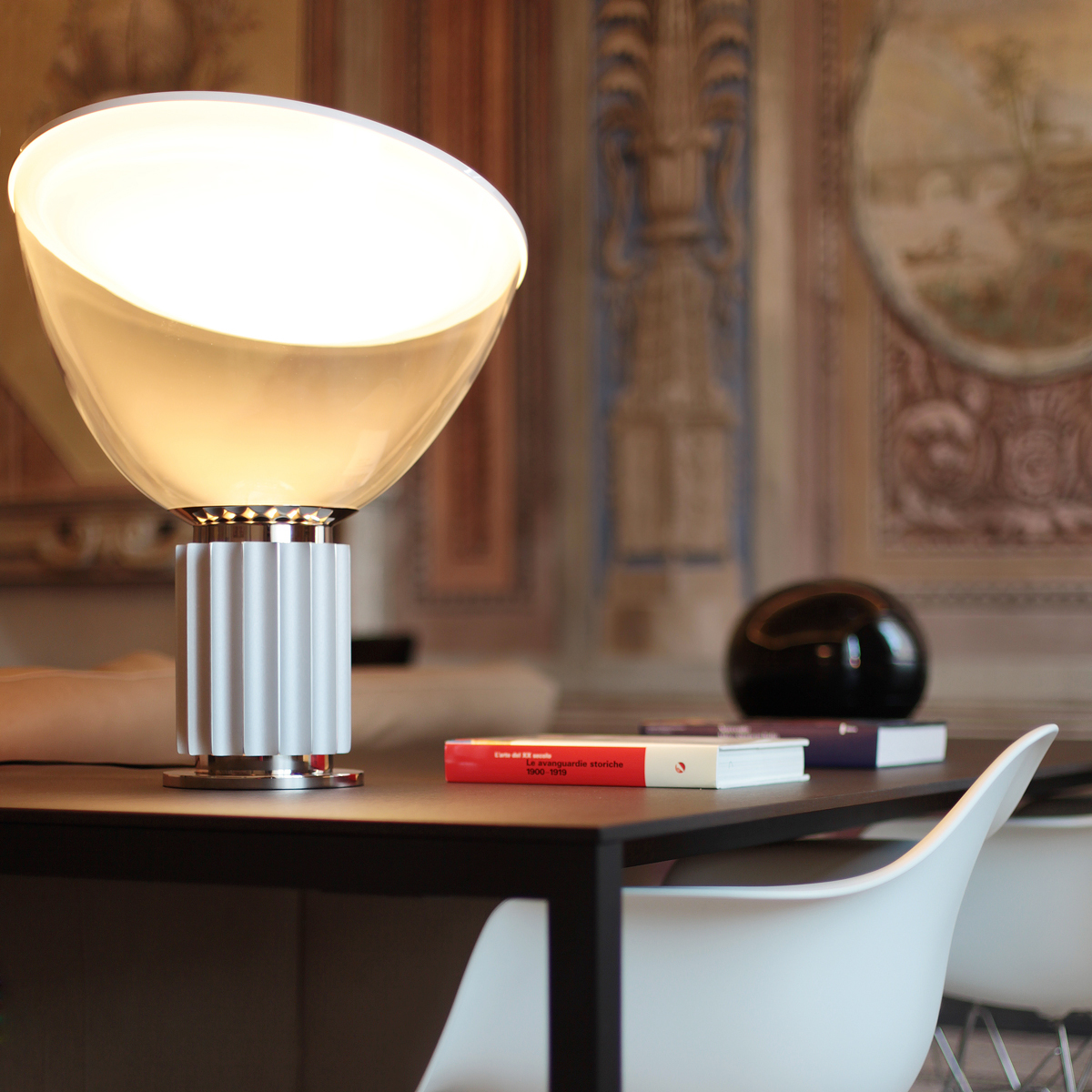 Taccia table online lamp