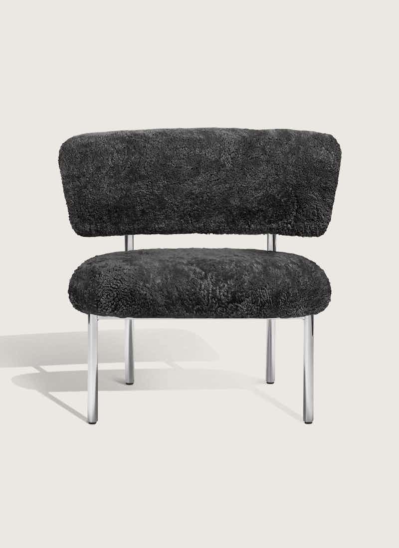 Font bold lounge chair sheepskin gra polished steel