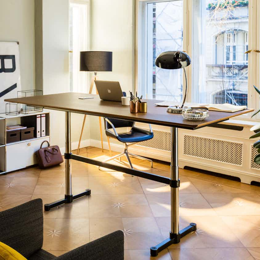 Kitos E Desk By Usm Modular Furniture Haute Living