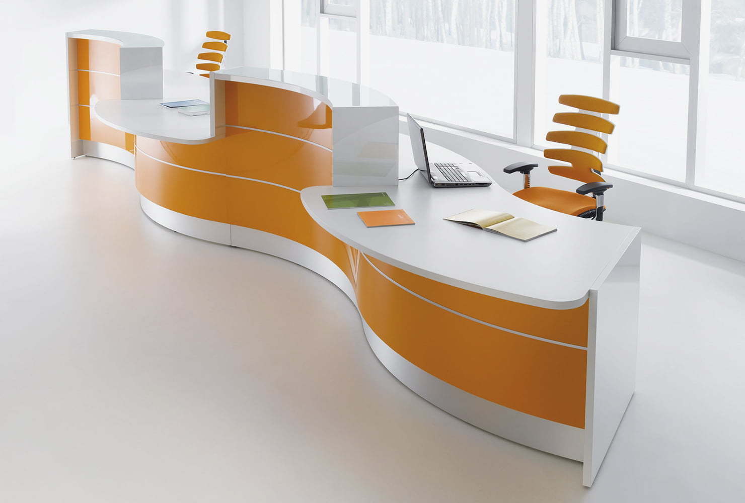 valde reception desk